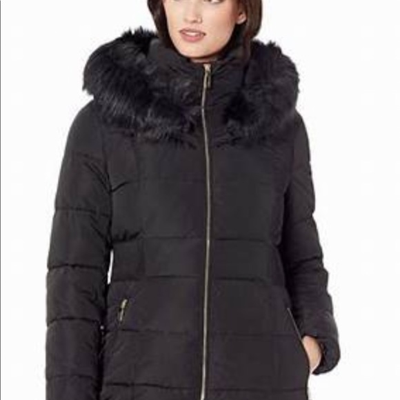 Ivanka Trump Jackets & Blazers - Ivanka Trump Puffer Jacket Detachable Fur Hood
